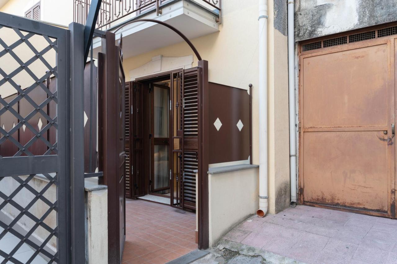 Catania Historic Center Modern Apt With Terraces Exterior photo