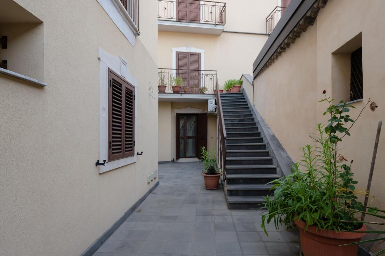 Catania Historic Center Modern Apt With Terraces Exterior photo