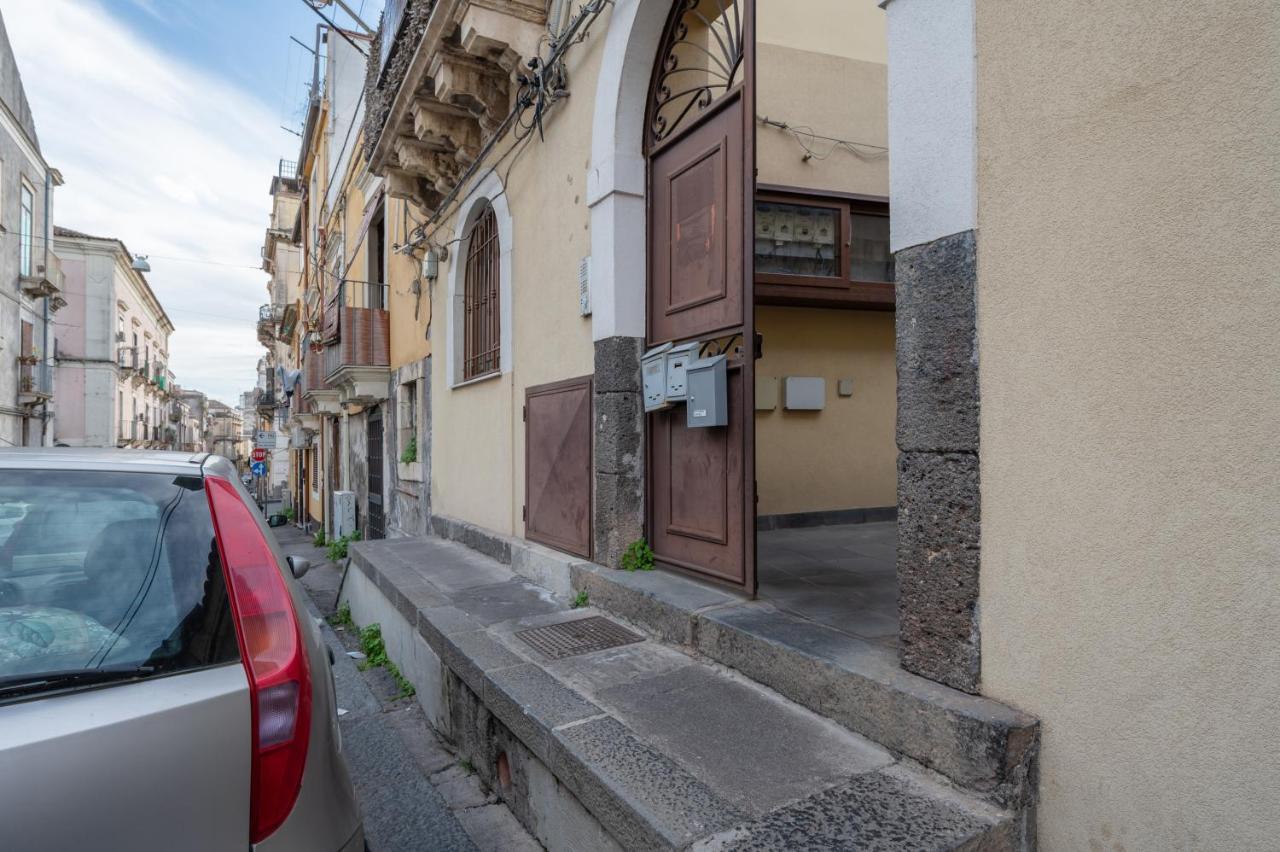 Catania Historic Center Modern Apt With Terraces Exterior photo